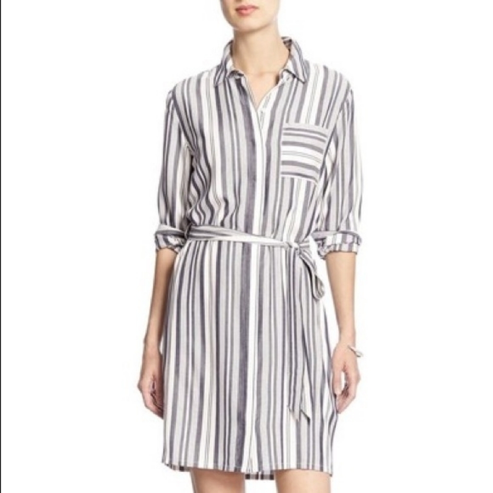 Banana Republic Button Up Shirt Belted Collared Summer Dress Size 12 Blue/White